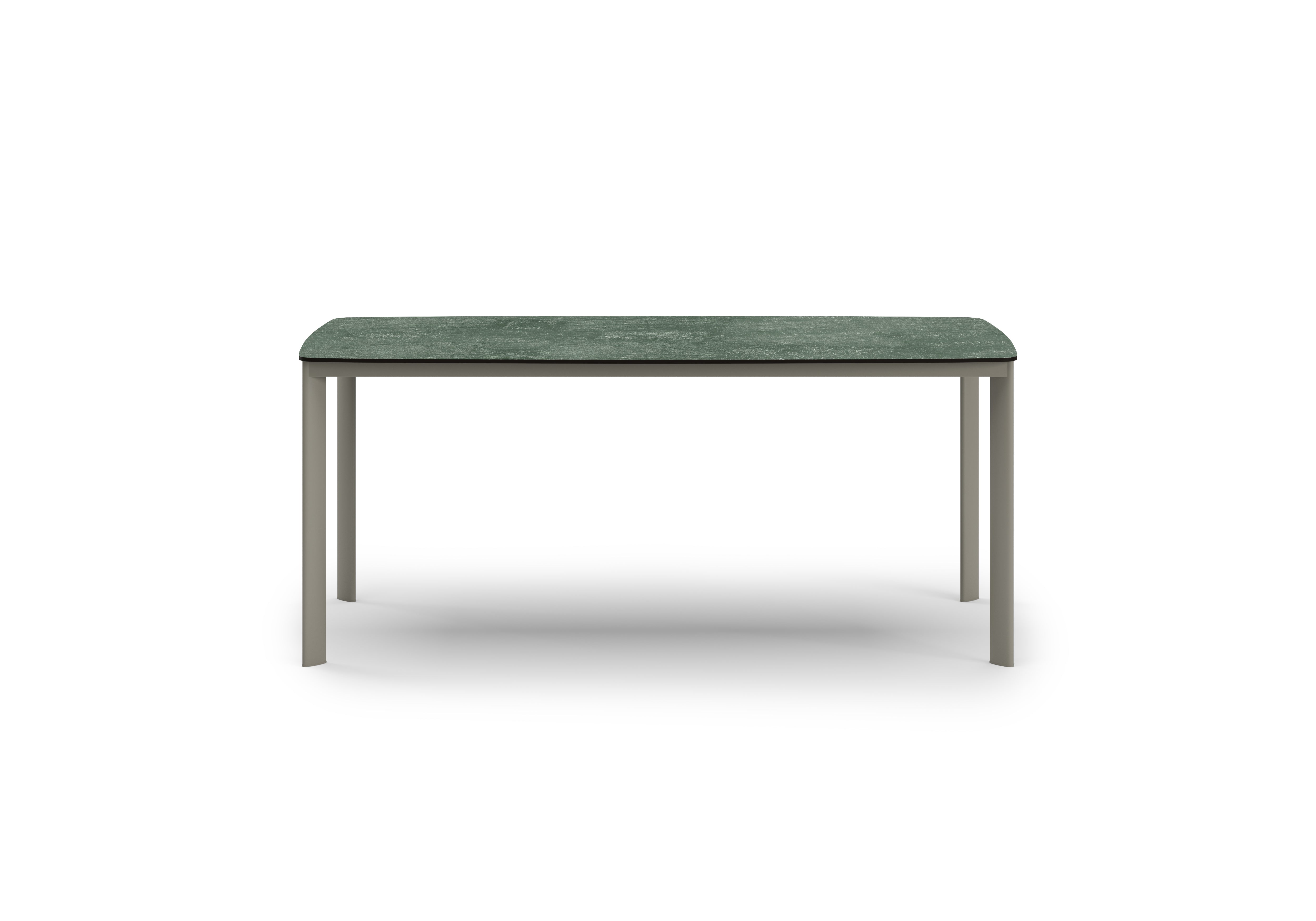 Claude Dınıng Table 